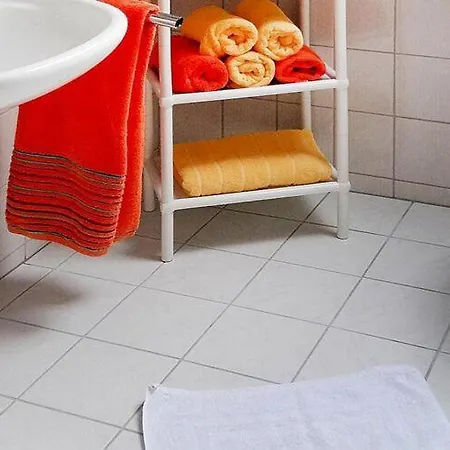 Apartment, 公寓 *