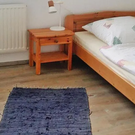 Apartment, * 通宁